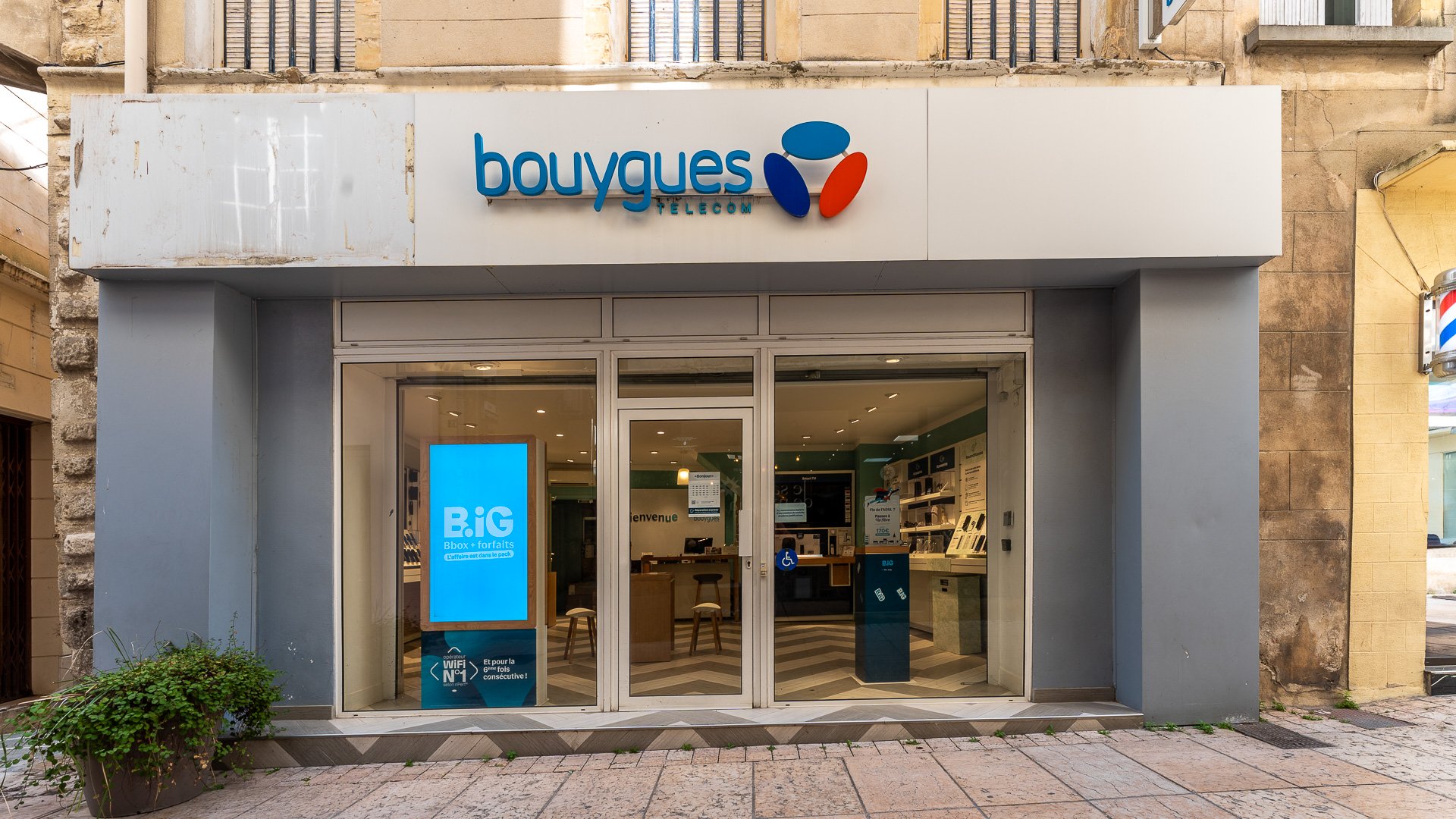 BAGNOLS SUR CEZE